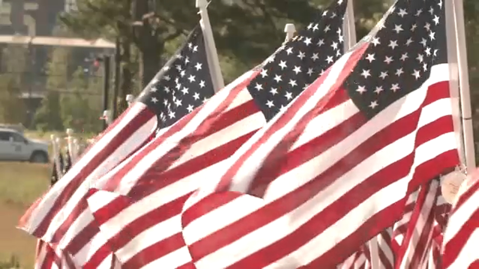 NC heroes | Durham’s Flags for Heroes honors veterans, first responders, officers, EMS for their service, sacrifice [Video]