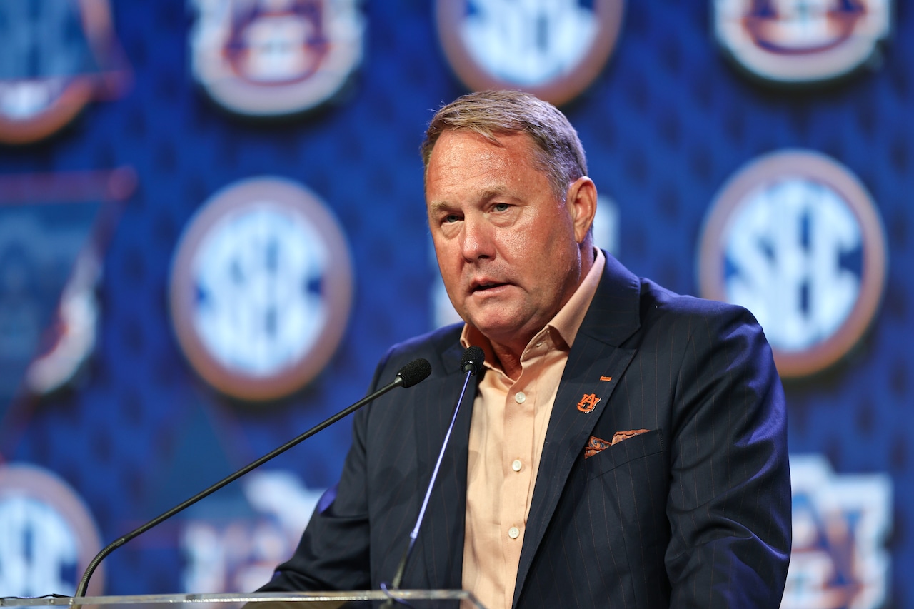 Auburns Hugh Freeze credits faith and genuine relationships as his key recruiting tools [Video]