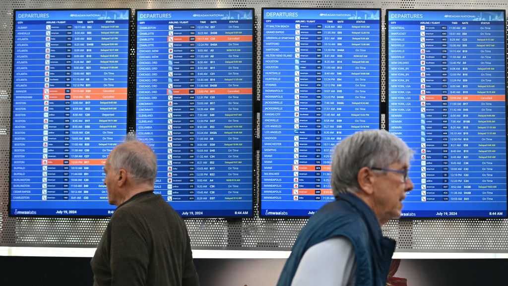 Global technology outage: Flights, banks, 911 centers, media outlets affected [Video]