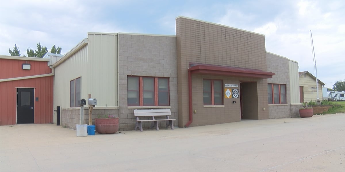 FEMA Disaster Recovery Center opening in Cherokee, IA [Video]