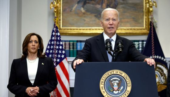 Democrats Divided as Pressure Grows for Biden to Step Aside [Video]