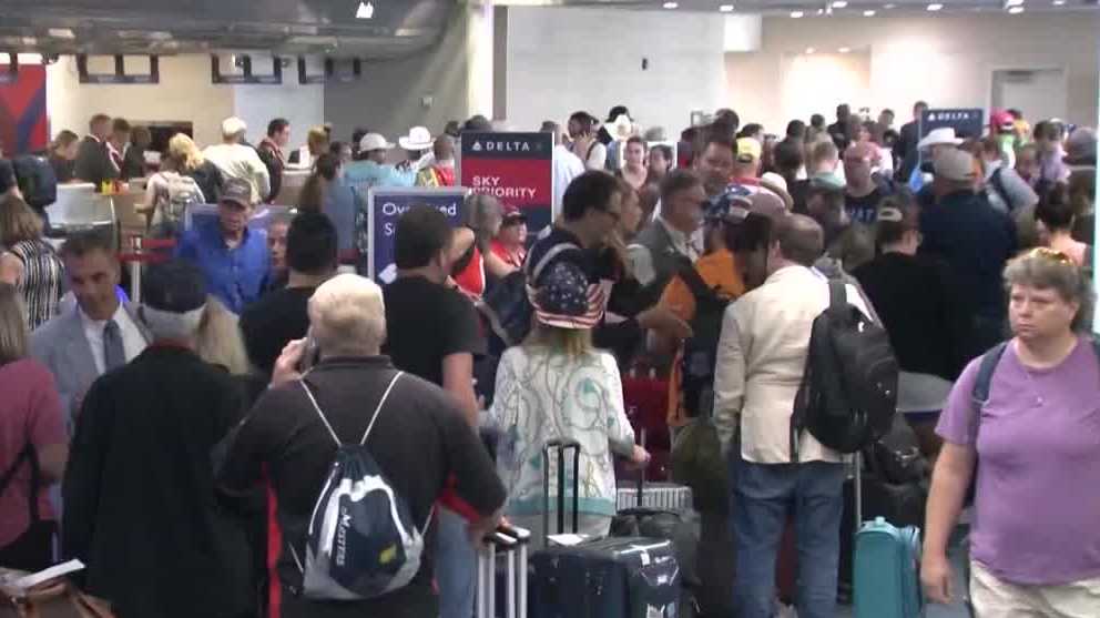 Global IT outage hits RNC travelers at Milwaukee airport [Video]