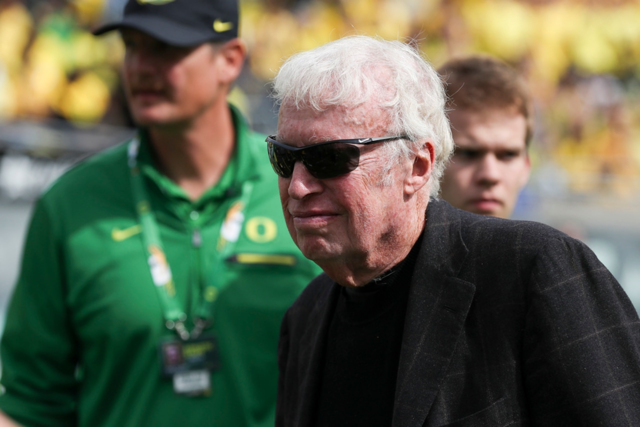 Phil Knight tries to rally Nike Family ahead of Summer Olympics [Video]