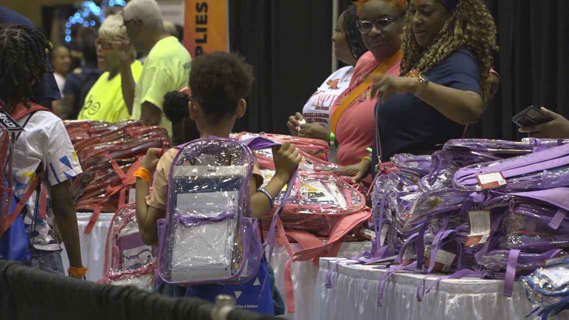‘Give them everything they need:’ Urban League, SLPS hosts back to school expo [Video]