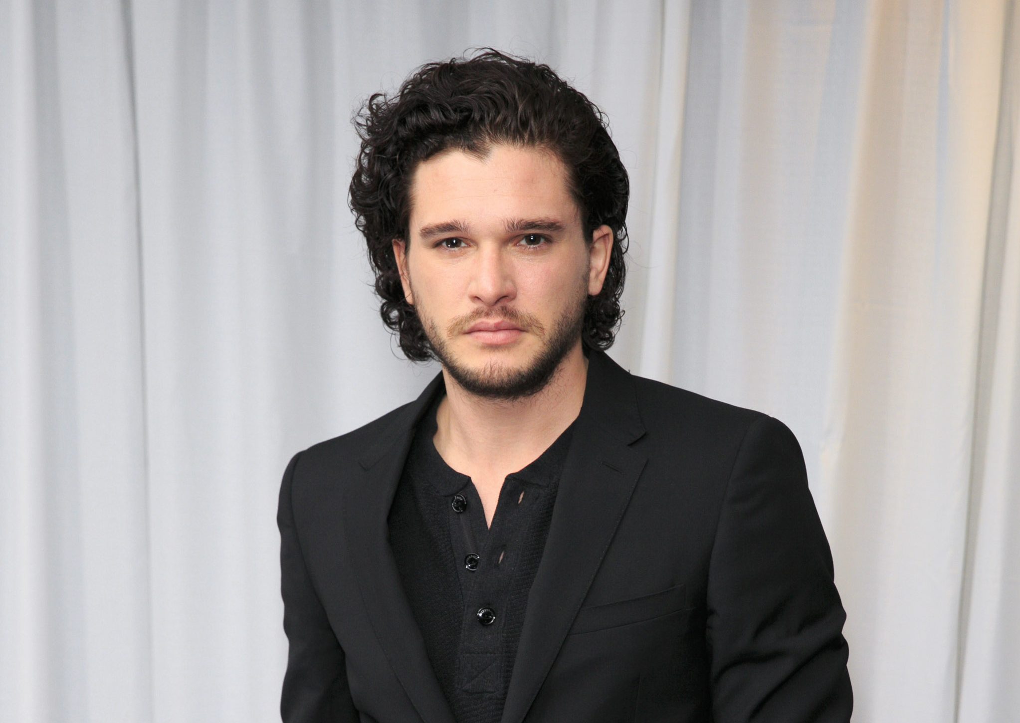 Kit Harington Surprises Viewers in Game of Thrones Universe Return  Hollywood Life [Video]