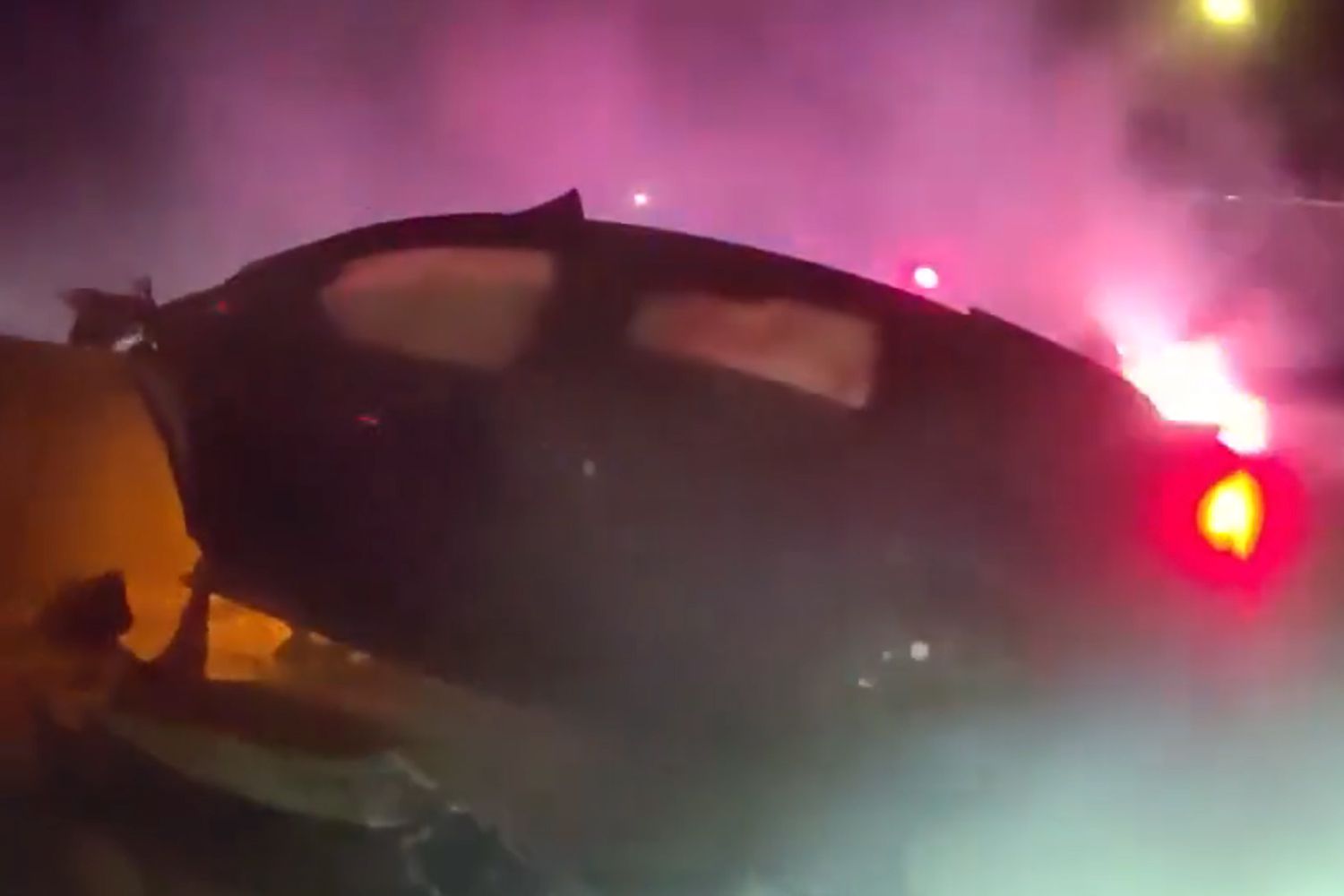 Texas Police Officer Rescues Man from Burning Car [Video]