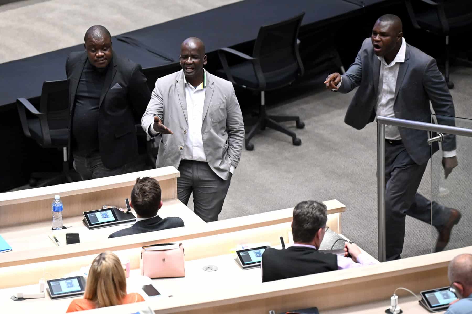 WATCH: Brink slams ANC councillors after they withdraw motion of no confidence [Video]