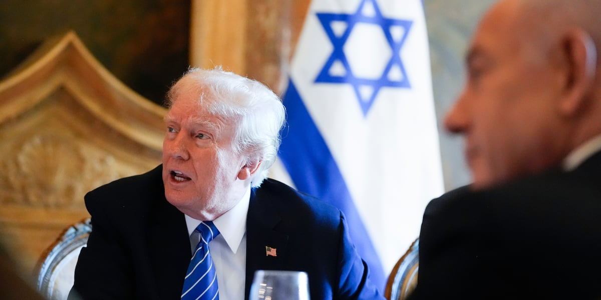 A beaming Trump welcomes Netanyahu to Mar-a-Lago, mending a yearslong rift with a key political ally [Video]