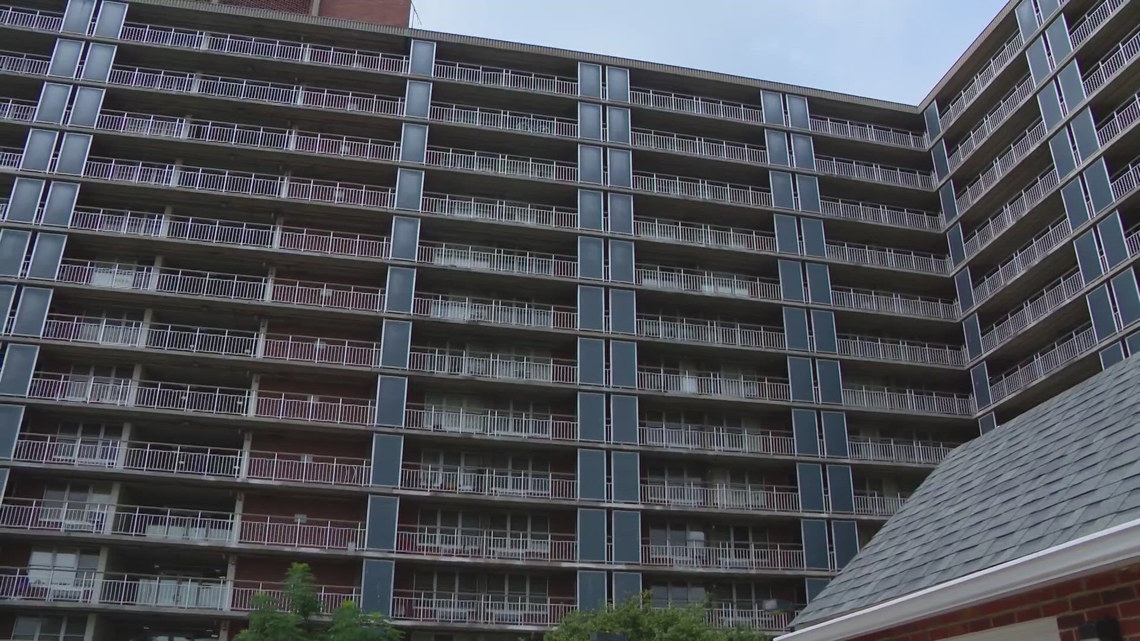 LMHA: Recent outage at Dosker Manor building underscores reason to relocate tenants [Video]