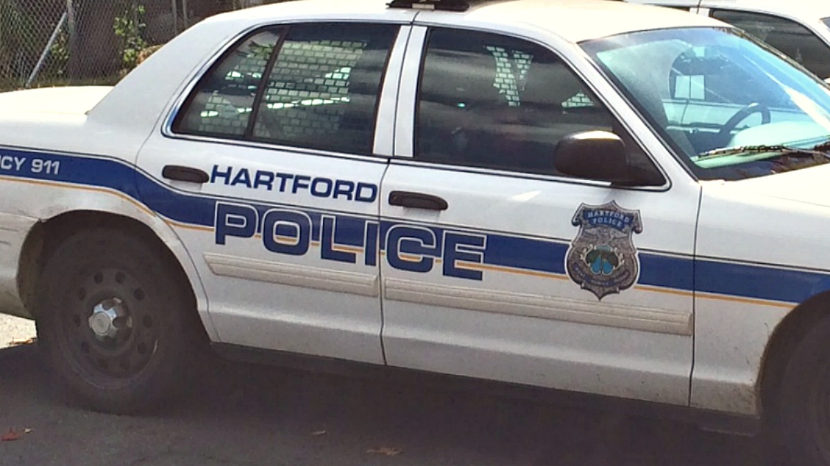 Hartford police bring back walking beats, community patrols  NBC Connecticut [Video]