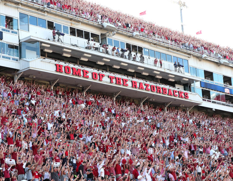 BetSaracen Futures For Arkansas Razorbacks Football’s 2024 Postseason Chances [Video]