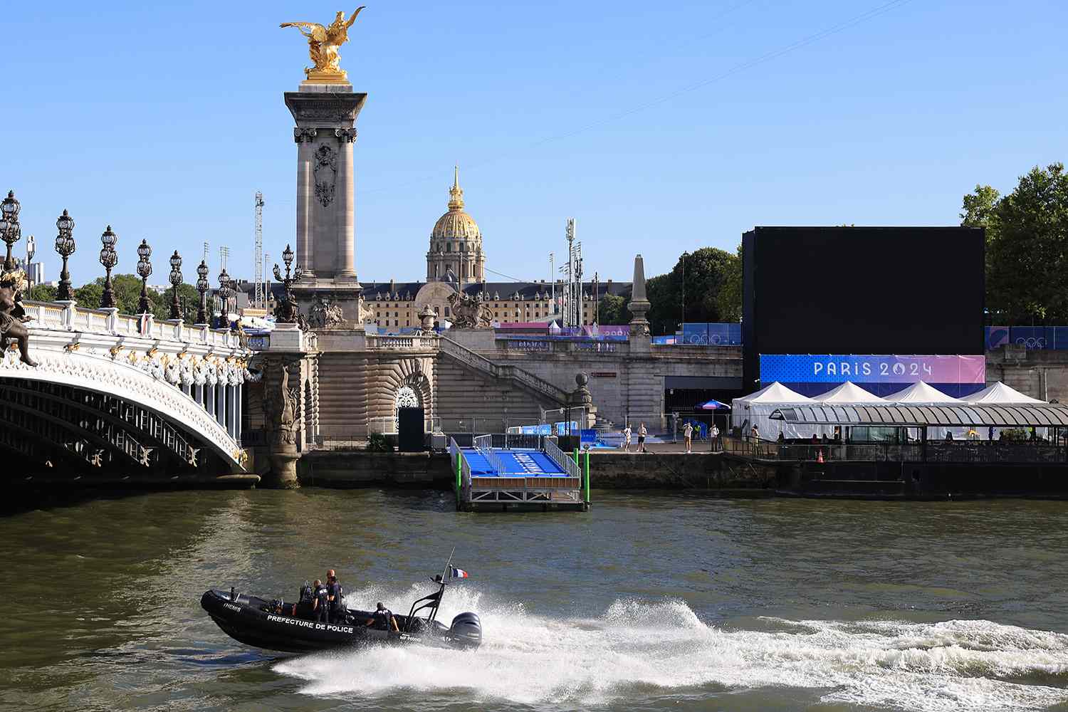 Olympics Triathlon Swim Practice Canceled Due to River Seine Pollution [Video]