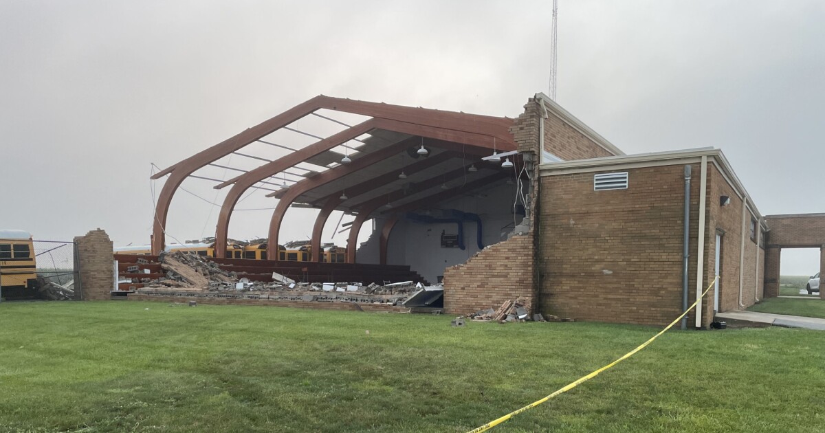 Frankton-Lapel School Admin building damaged in Monday night storms [Video]