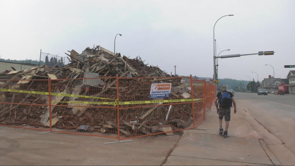 Athabasca fire: Loss of town’s iconic hotel ‘shocking’ [Video]