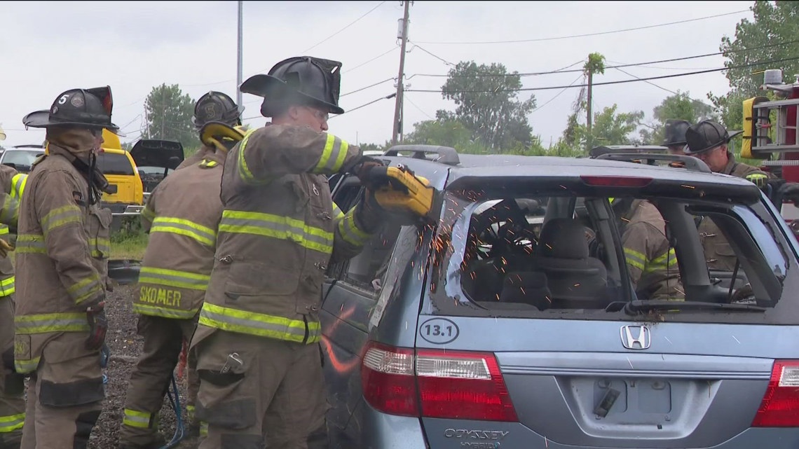 Toledo fire trains for EV rescues more with salvage yard partner [Video]