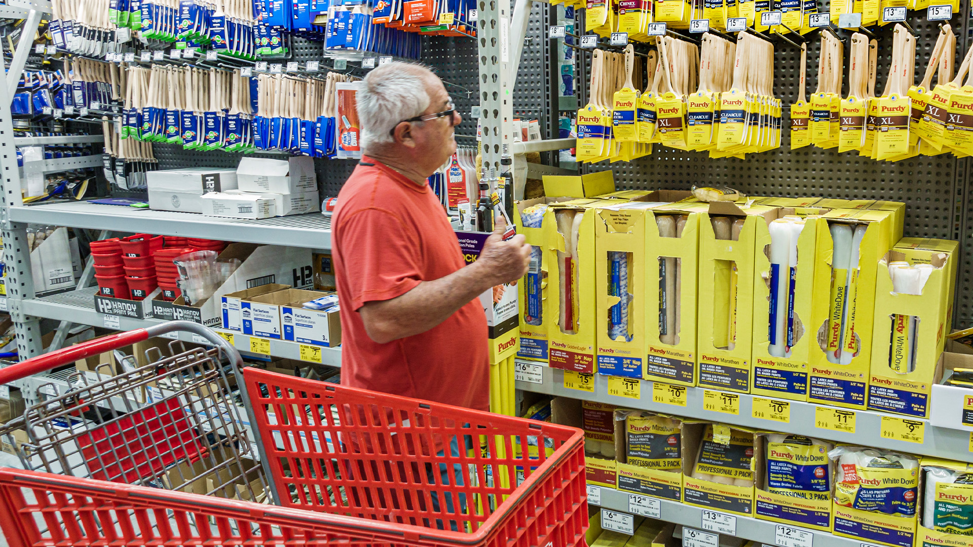 Lowe’s shopper ‘disappointed’ as store makes checkout change – the policy switch-up is set to pusher her to Home Depot [Video]