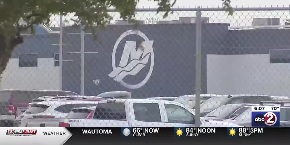 Job fair for laid-off Mercury Marine, Charter Communications workers [Video]