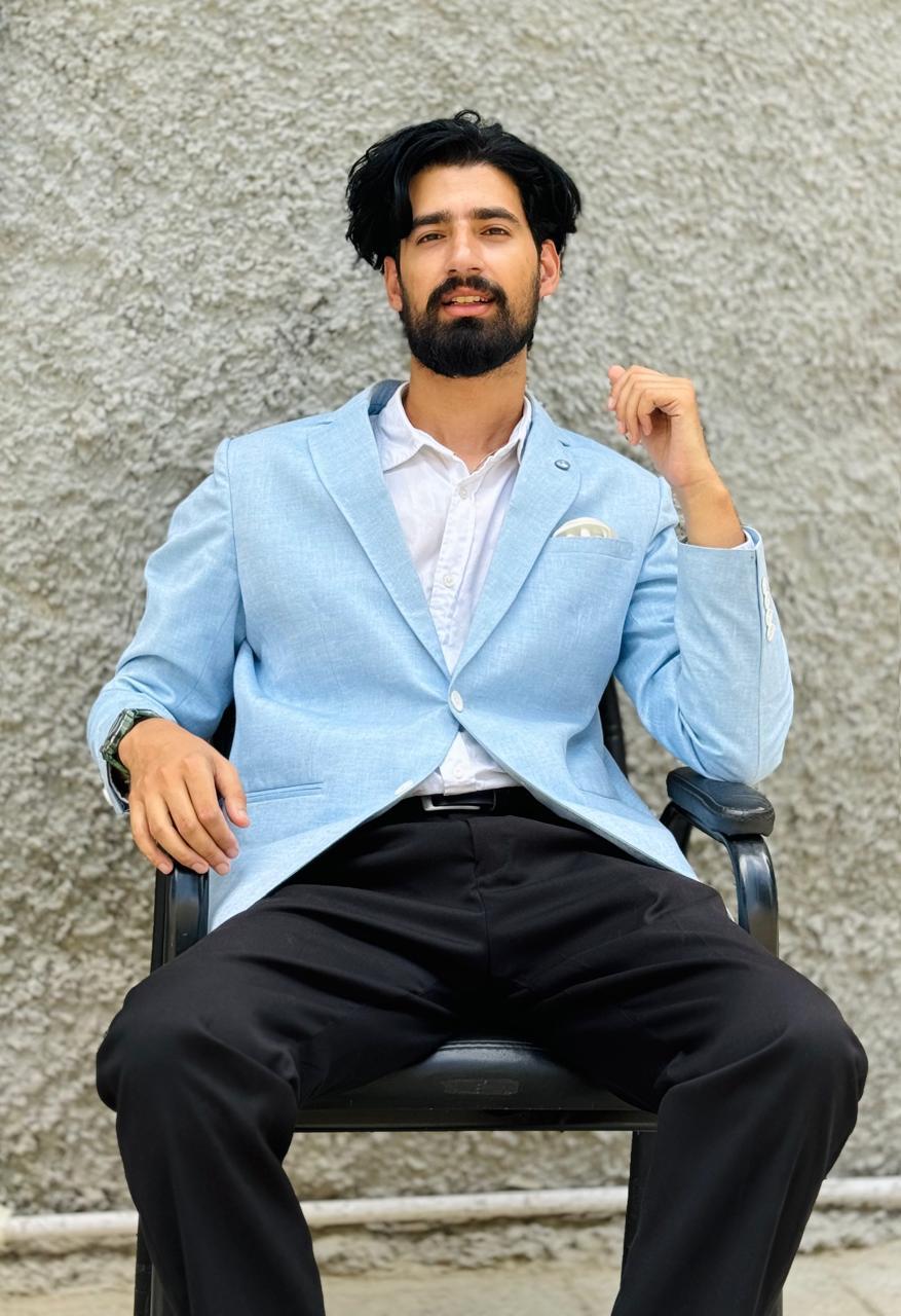 Profile: Akeel Ahsan Wani Artist, Innovator and Engineer Extraordinaire [Video]