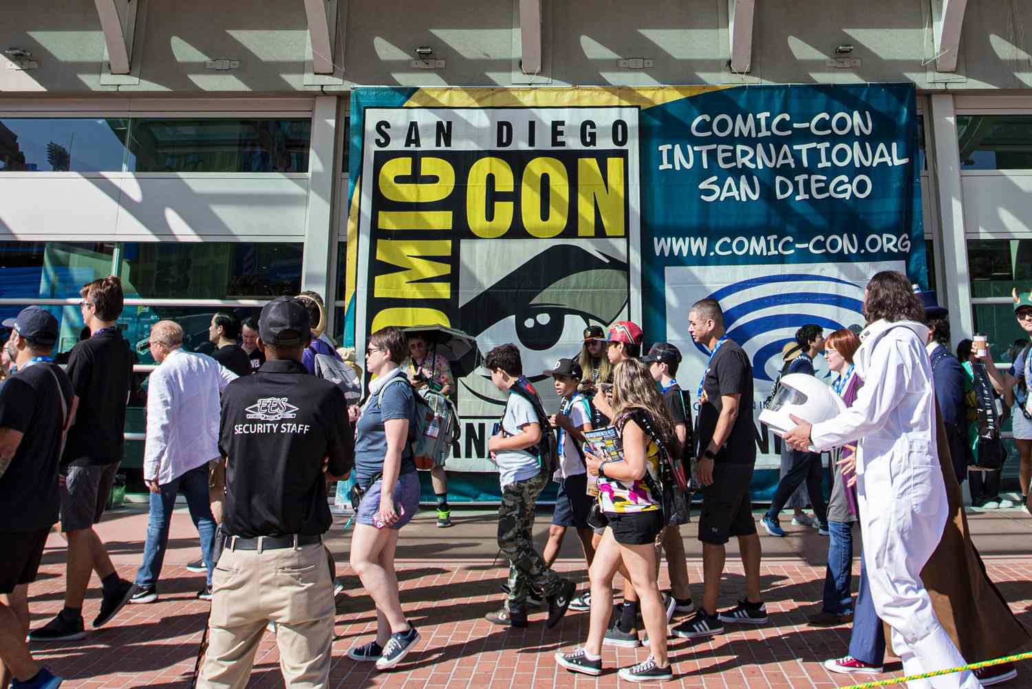 14 Arrested in San Diego Comic-Con Sex Trafficking Sting [Video]