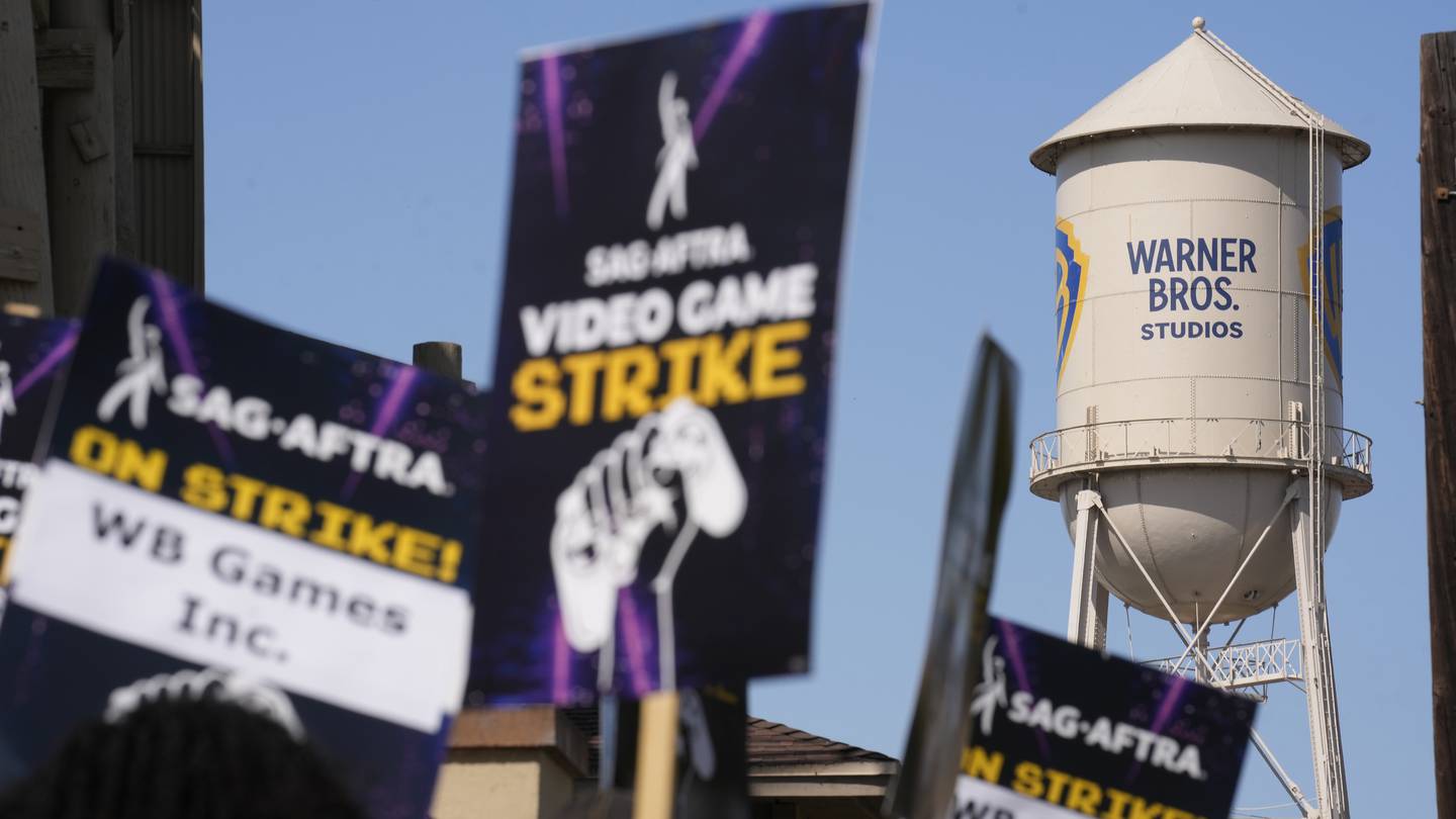 Video game performers protest unregulated AI use at Warner Bros. Studios  WHIO TV 7 and WHIO Radio [Video]