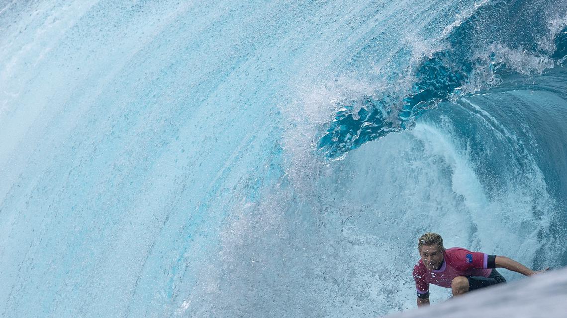 Surfing judge removed from Olympics panel [Video]