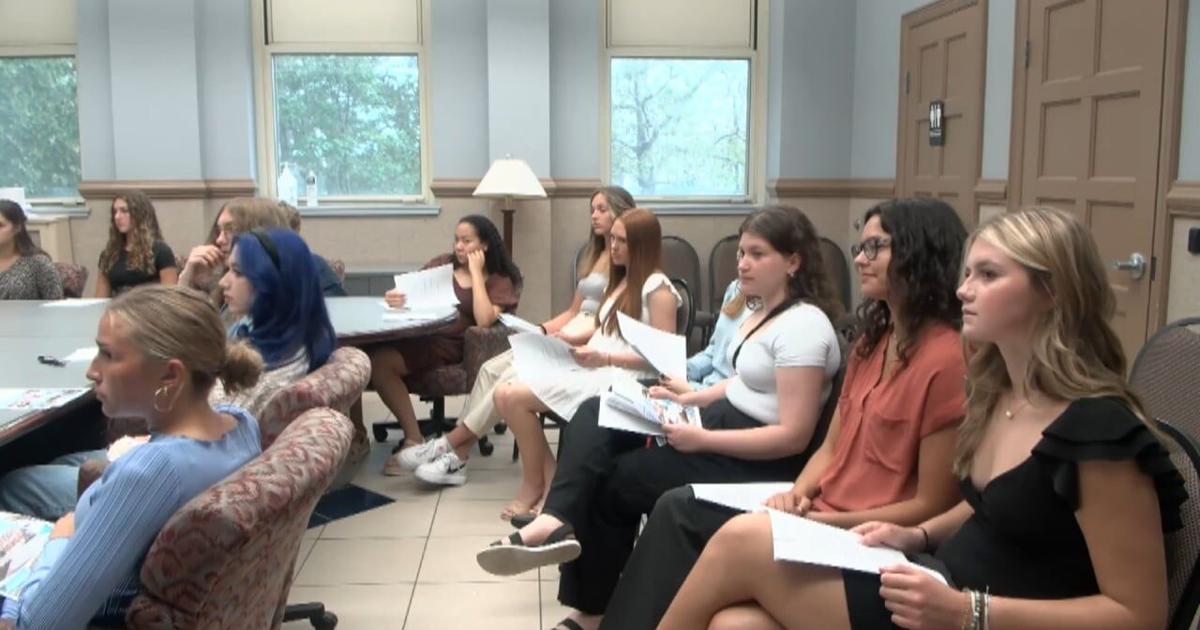 HS students learn more about local government through Mayor’s Youth Council | Indiana [Video]