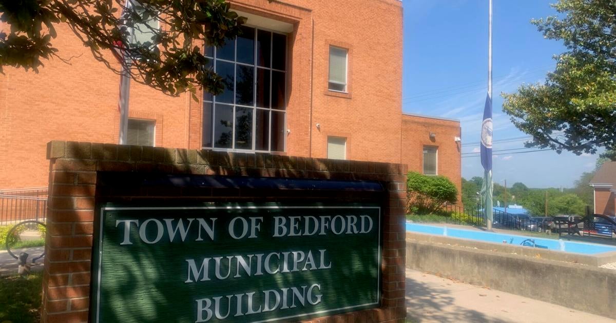 Five running for four seats on Bedford Town Council [Video]