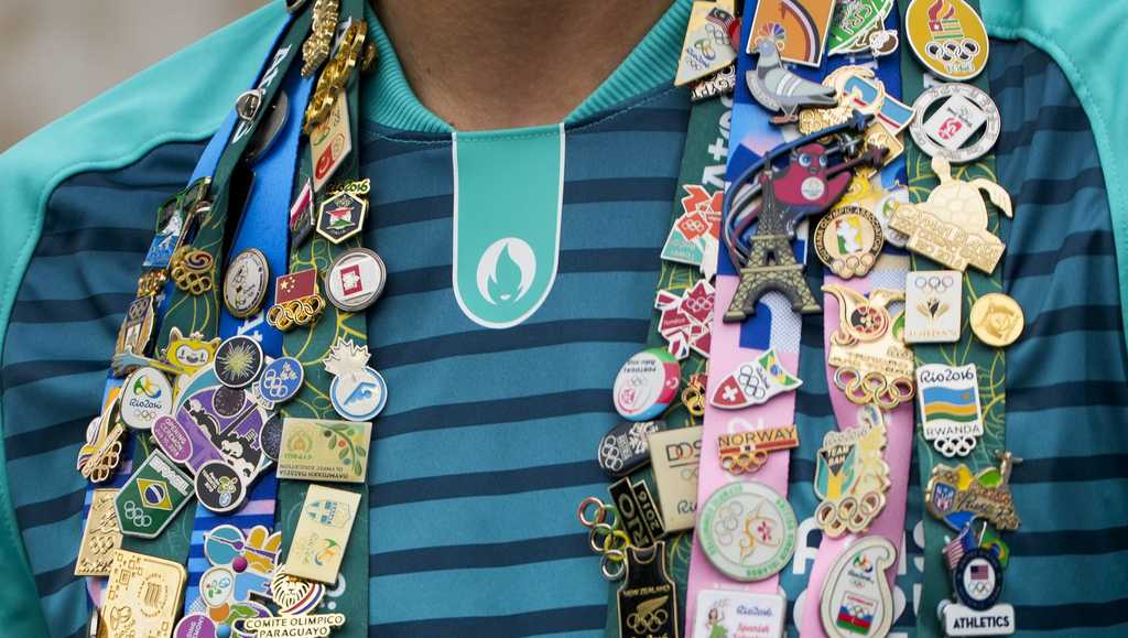 Inside the pin-trading market at the Olympics [Video]