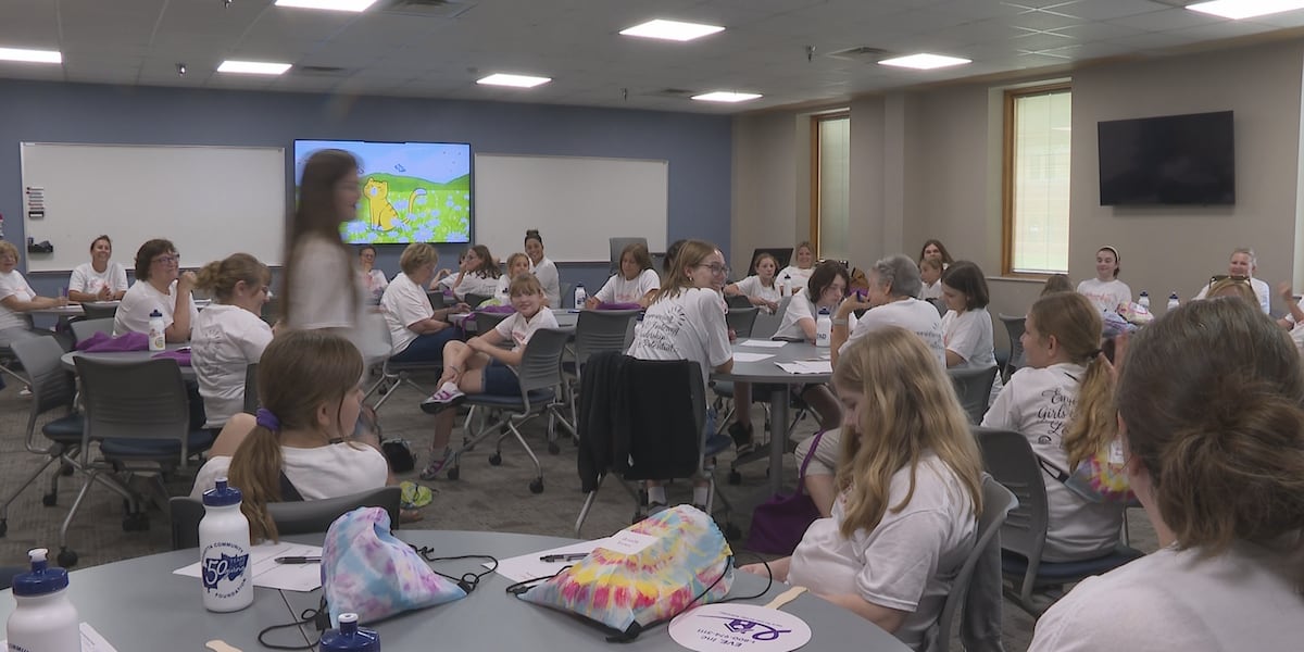 The InfluenceHer Leadership Summit teaches girls confidence [Video]