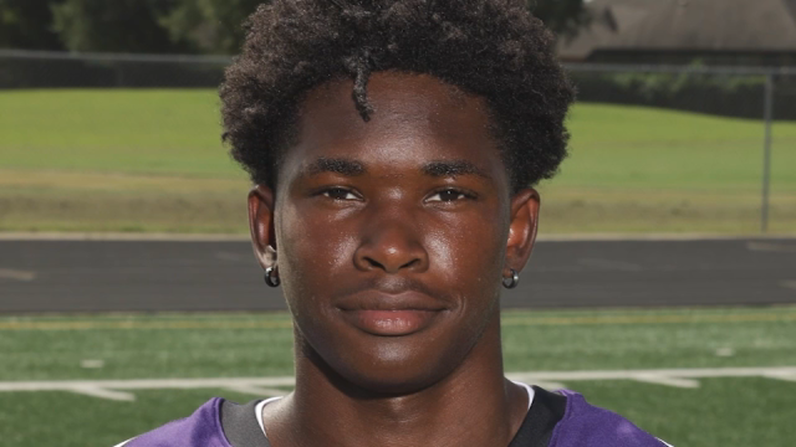 Former Ridge Point HS football star Terrance Howard dies after car accident in North Carolina [Video]