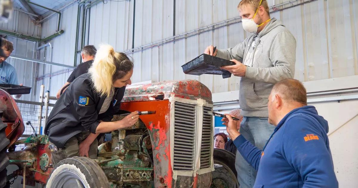 Tractor-tastic makeover as Weston College restores ‘Gilbert’ for Noahs Ark’s 25th [Video]