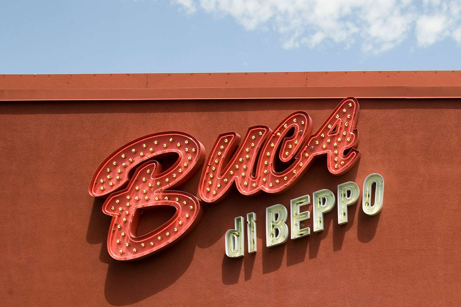 Buca di Beppo Files for Bankruptcy After Closing 13 Locations in July [Video]