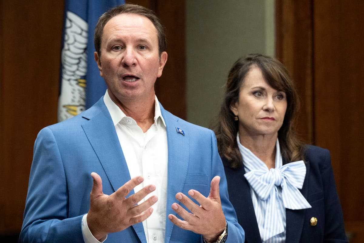 Louisiana Governor advises parents upset about Ten Commandments display in schools to tell the child not to look [Video]