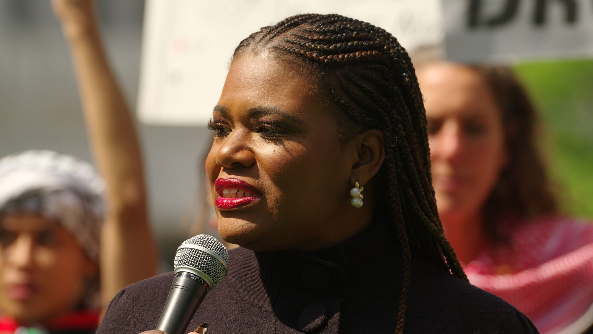 Defund The Police Democrat Squad Member Cori Bush Loses Missouri Primary [VIDEOS]