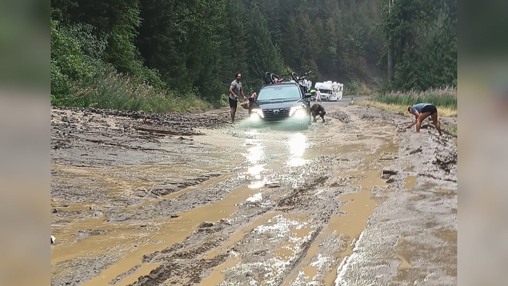 Highway 99 north of Pemberton open after landslide [Video]