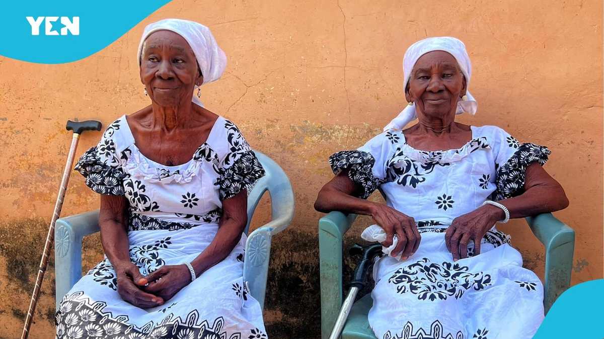 Oldest Twins In Ghana: 92-Year-Olds Receive GH2K From Kind Woman Who Lives Abroad, They Bless Her [Video]