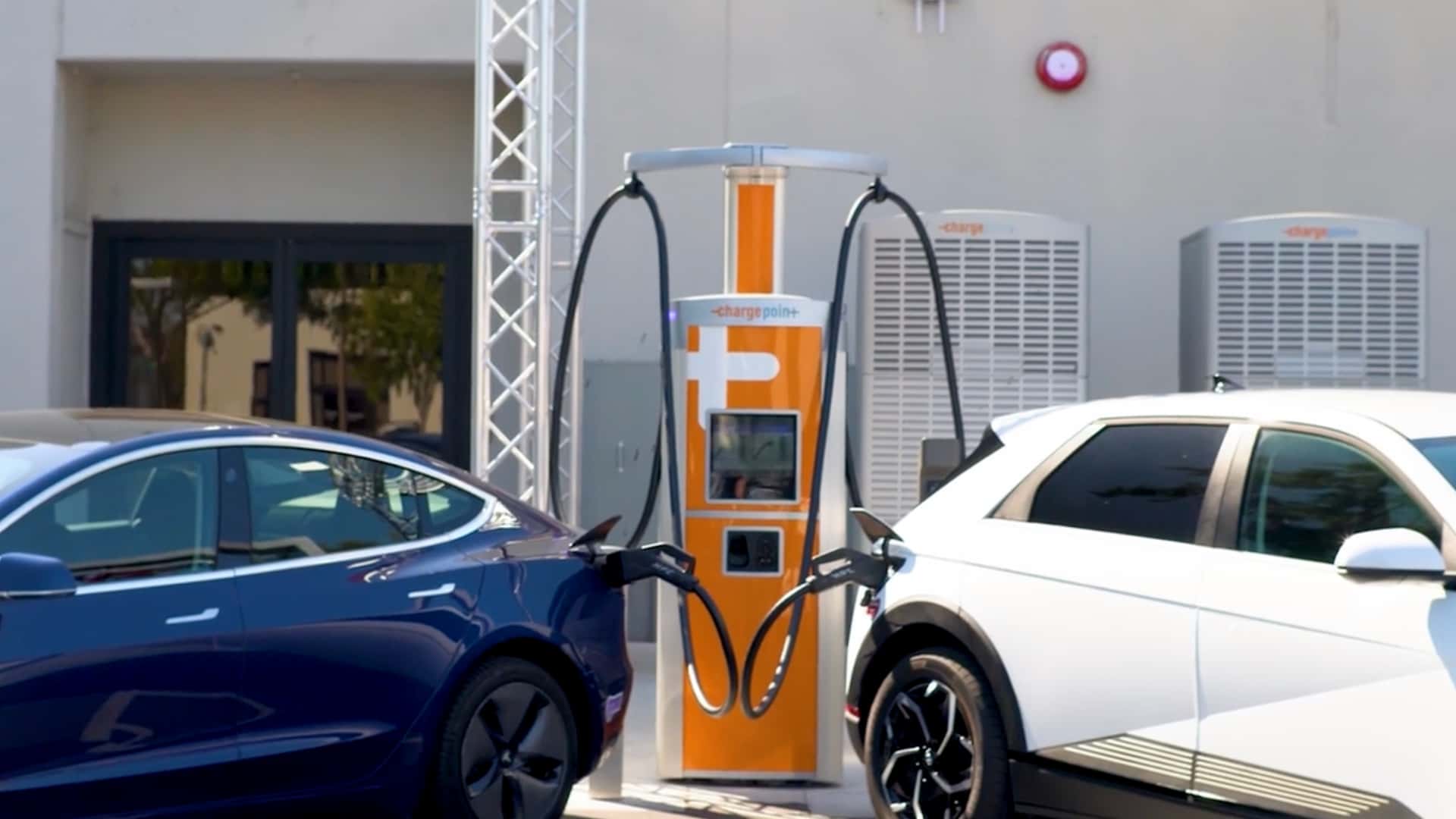 ChargePoint’s New Omni Port Works For Tesla Drivers. And Everyone Else [Video]