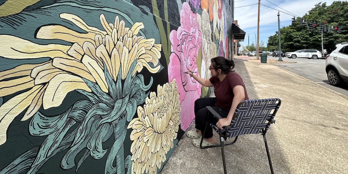 Franklin Wall Flowers: The story behind the mural [Video]