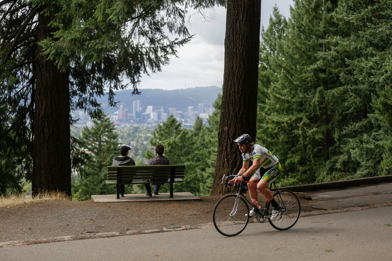 Friday cools down below 90 as Portland takes a break from hot weather that lasts into next week [Video]