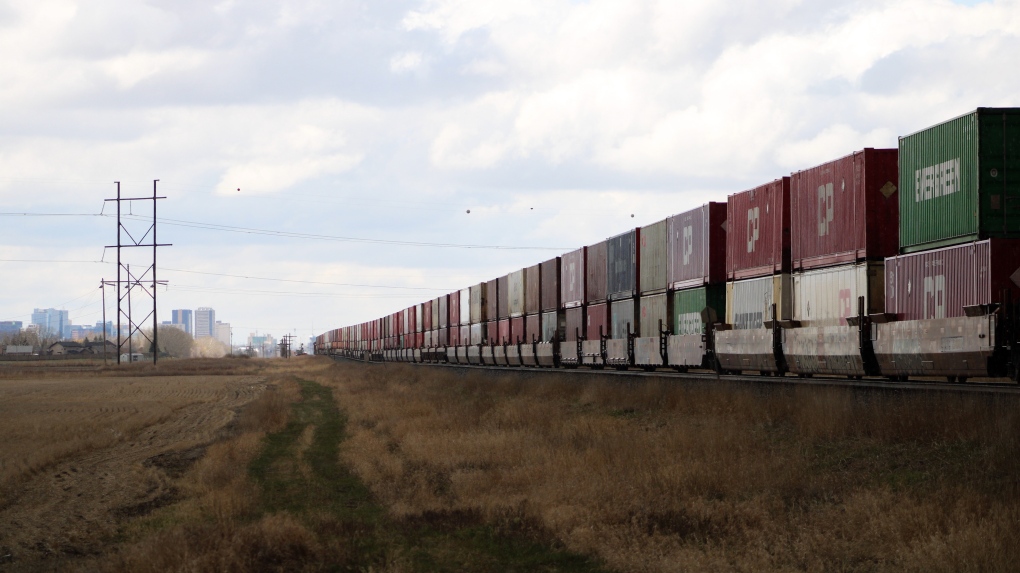 CN and CPKC strike: Nutrien urges resolution as Canada rail workers cleared to walk off the job [Video]