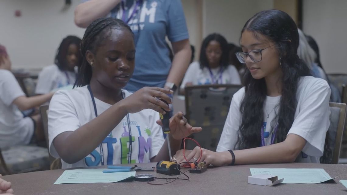 Exelon Foundation STEM Academy inspires the next generation of STEM leaders [Video]