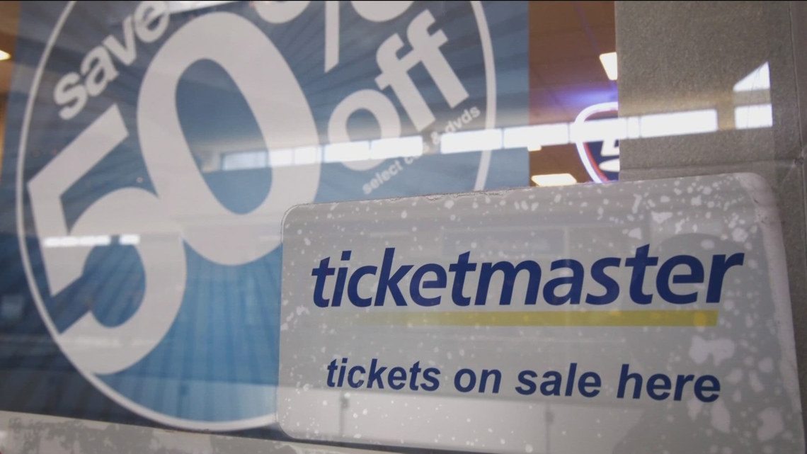 Ticketmaster notifies victims of data breach [Video]