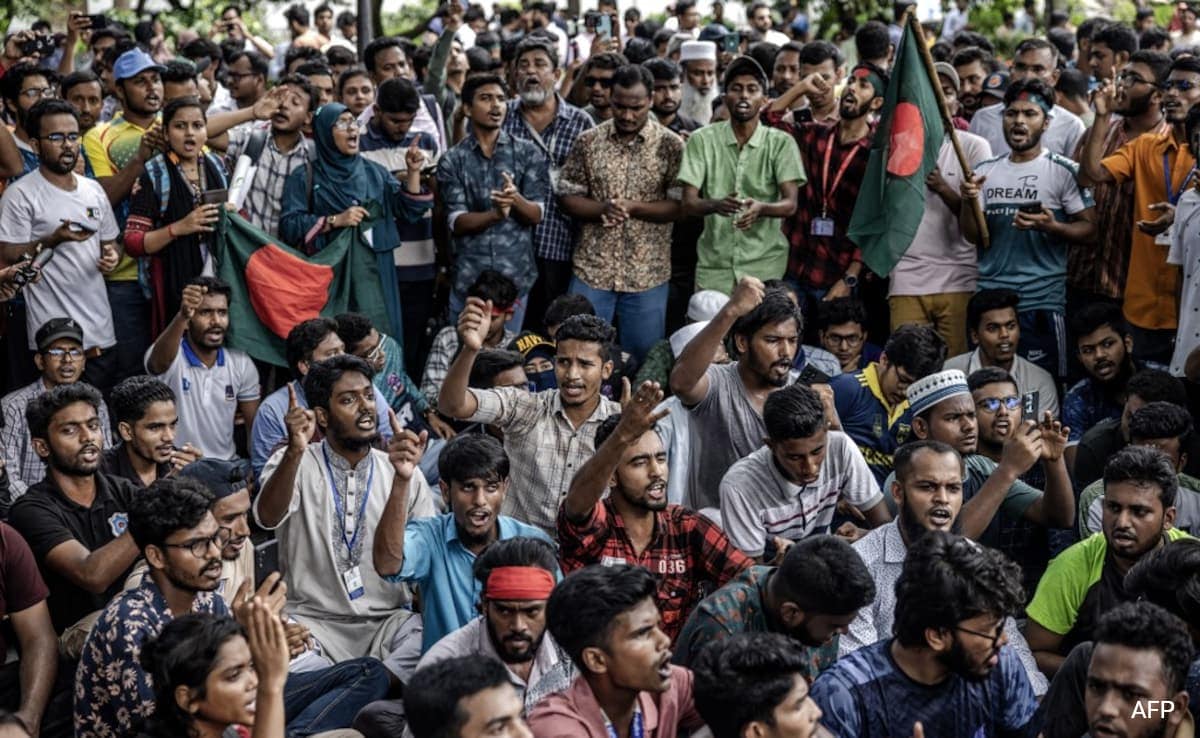 Bangladesh Chief Justice Resigns After Ultimatum From Student Protesters [Video]