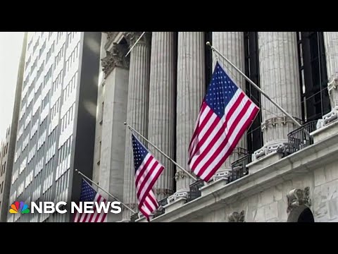 Stocks close higher after massive sell-off [Video]