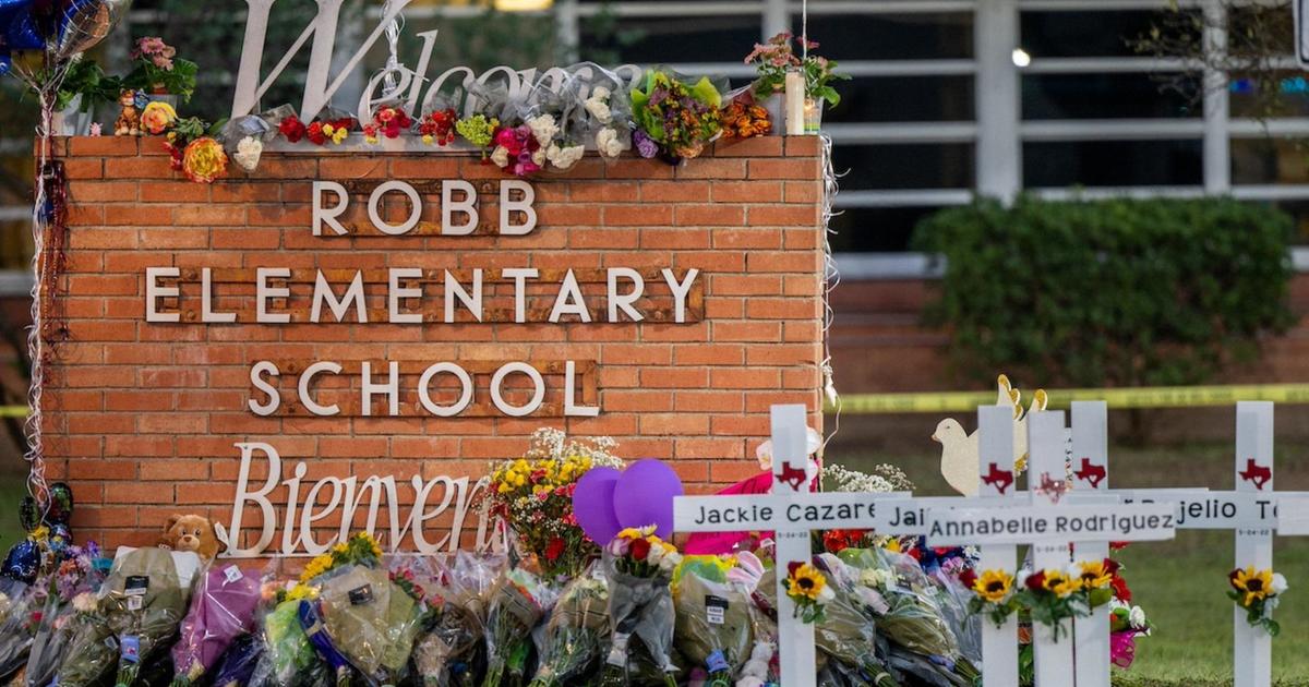 Uvalde officials release 911 call and records trove related to shooting at Robb Elementary School [Video]