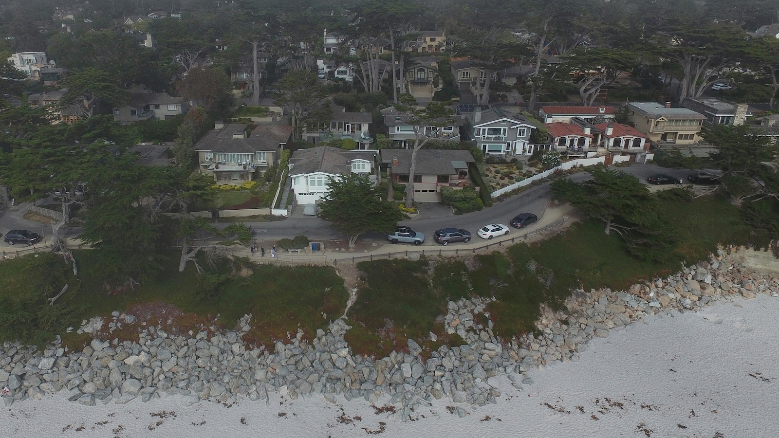 Where do you live? That’s a complicated question for a California town with no street addresses [Video]