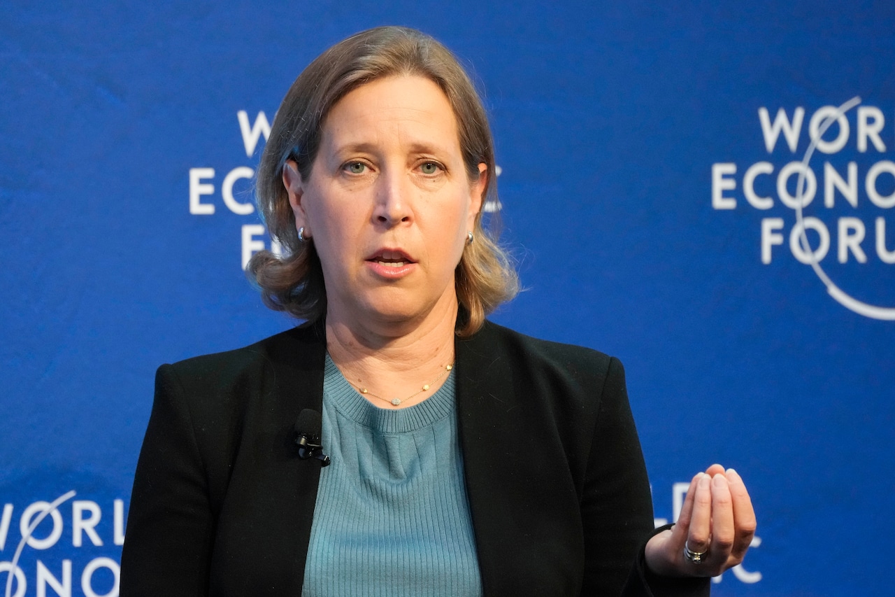 Former YouTube CEO and longtime Google executive Susan Wojcicki dies at 56 [Video]