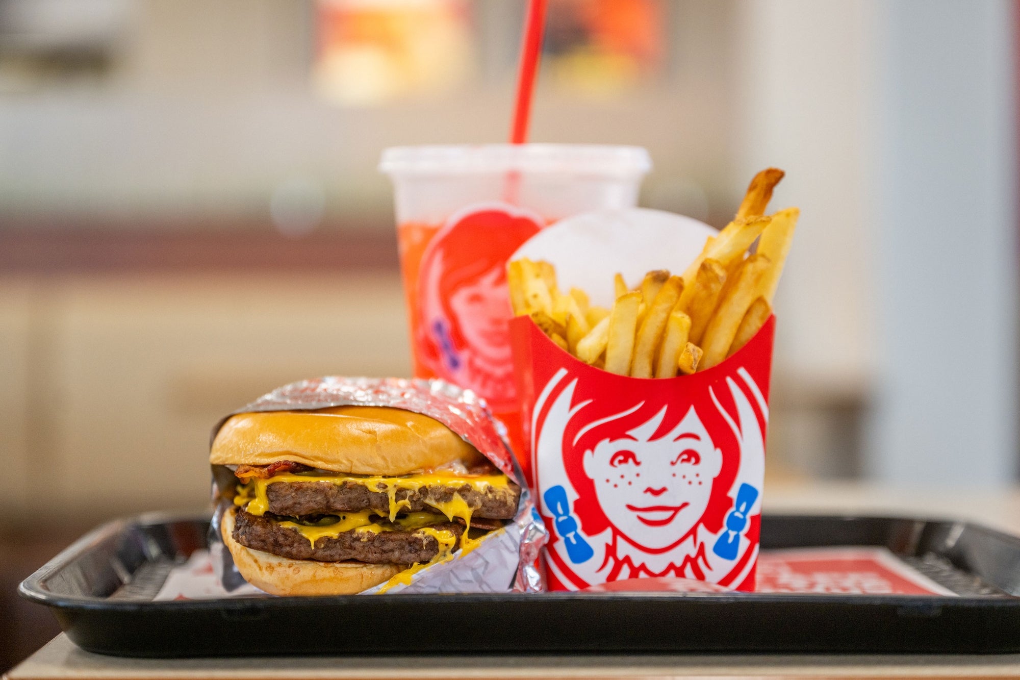 10 Surprising Facts About Wendy’s [Video]