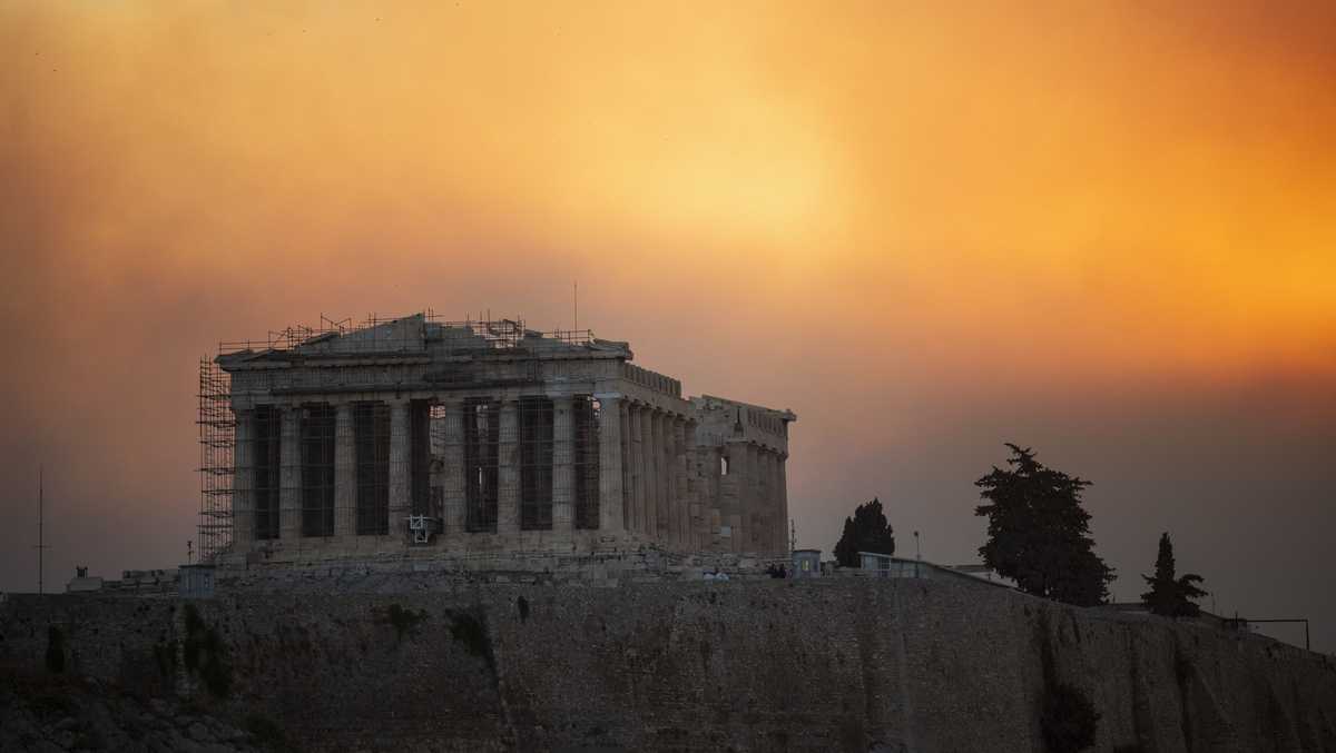 Evacuations ordered near Athens as Greek authorities try to contain wildfires [Video]