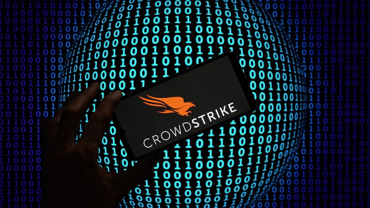 CrowdStrike Exec Shows Up to Accept ‘Most Epic Fail’ Award in Person [Video]